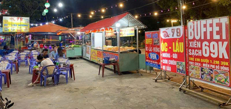 buffet xiên que